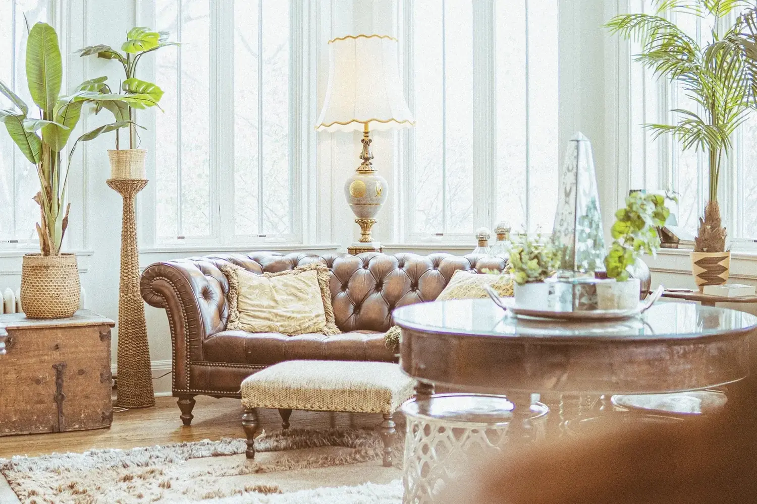 Leather Chesterfield in the sunroom at The Old Ruth